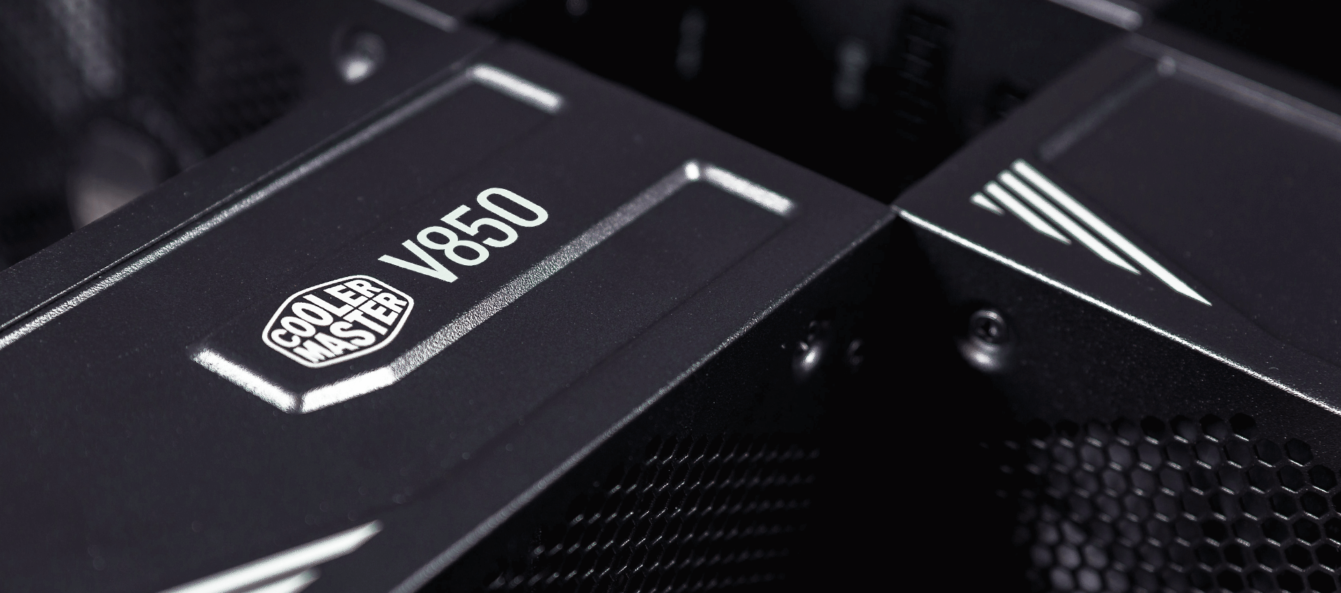 V850 GOLD V2｜Cooler Master｜株式会社アユート PCパーツ・VR